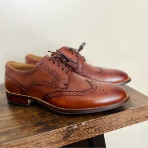 Florsheim Oxford wingtip brown size 9